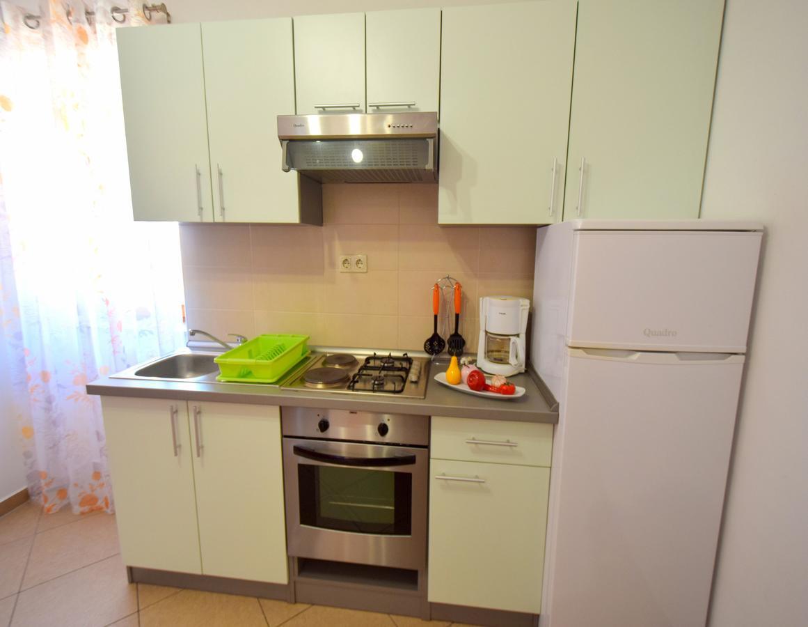 מאלינסקה Apartments Ivanka מראה חיצוני תמונה